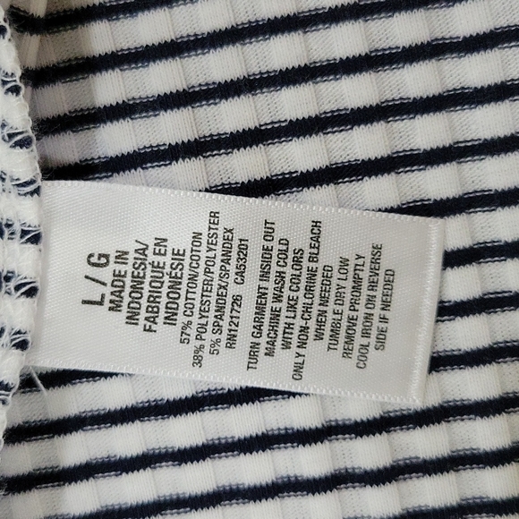 NWOT Navy Striped Adjustable Straps Sundress - Picture 11 of 11